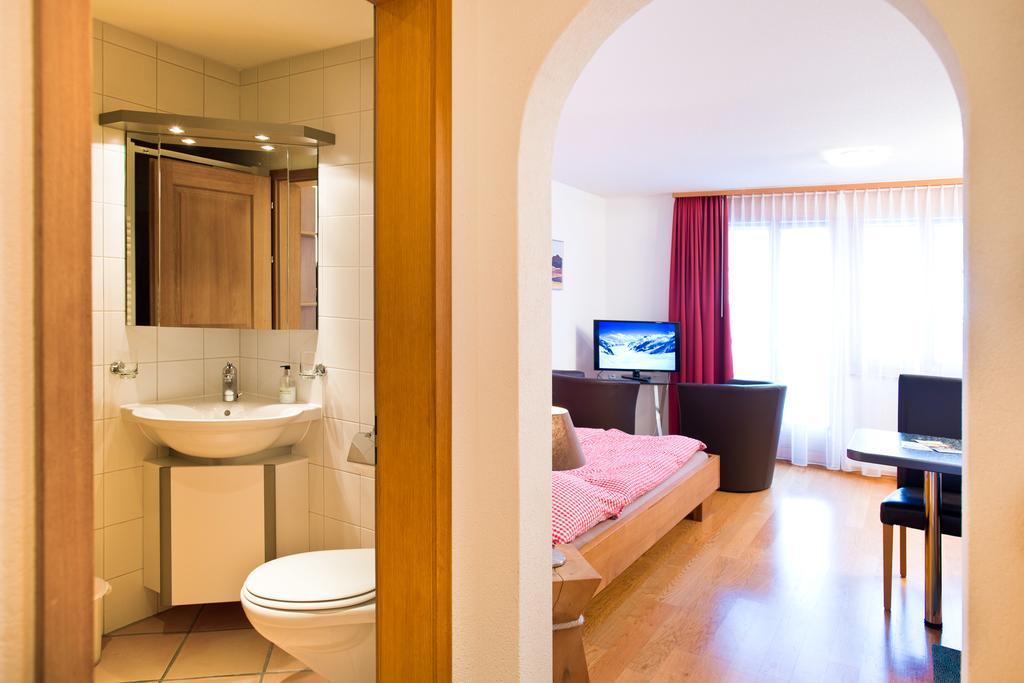 Mom - Alpine Boutique Apartments, Chalet Fagus, Terrace Studio Grindelwald Oda fotoğraf