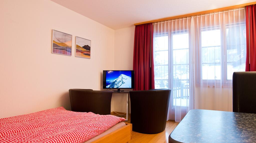 Mom - Alpine Boutique Apartments, Chalet Fagus, Terrace Studio Grindelwald Oda fotoğraf